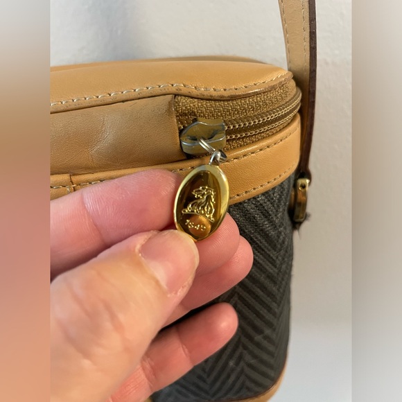 Vintage Mark Cross Crossbody Bag Beige Leather and Canvas Small 6.5” x 8” x 3” - Picture 11 of 14